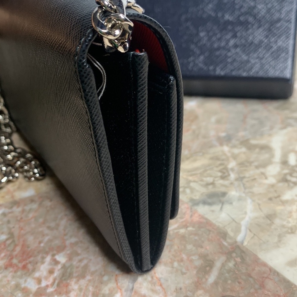 ❤️❤️SOLD❤️❤️PRADA saffiano wallet on chain crossbody/clutch bag - Picture 5 of 13